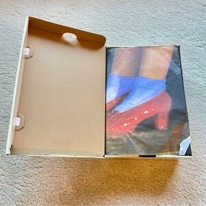 [US 9] The Wizard of Oz x Nike SB Dunk Low Shoes FZ1291-600 Varsity Red Gold